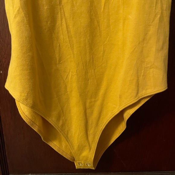 Solid Round Neck Fitted Tank Bodysuit - Picture 3 of 5